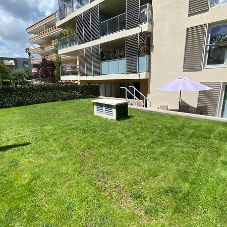 Fantastic Two-bedroom With Garden Near The Appartement